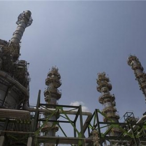 ���q�𣺶��_˹�cOPEC�[����δ��ԭ���ծa��1100�fͰ